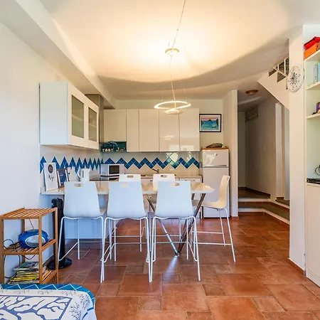 Perdalonga, Vista Mare Sea View Tuerredda