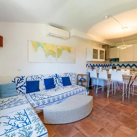 Perdalonga, Vista Mare Sea View Tuerredda Villa