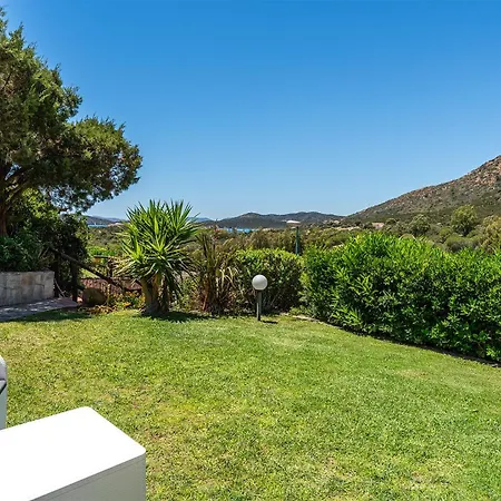 Perdalonga, Vista Mare Sea View Tuerredda Βίλα